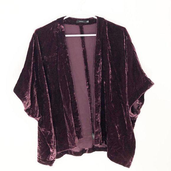 Aritzia Talula Velvet Fawkner Kimono Cardigan Vest - Picture 4 of 9